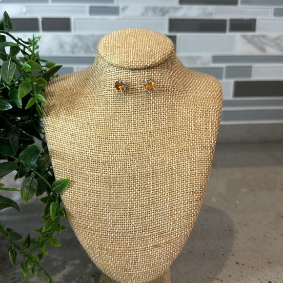 MOISSANITE - #20 ER0692 Champagne 2.0 CTW Stud Earrings - Picture 3 of 7